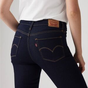 Levi’s 721 Skinny Jeans